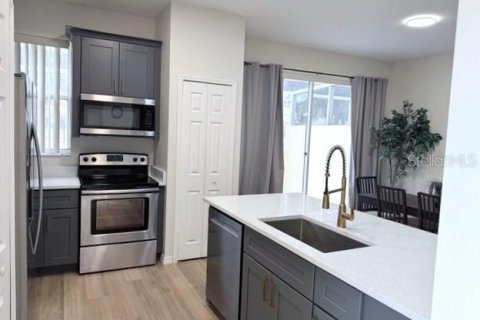 Townhouse in Kissimmee, Florida 4 bedrooms, 152.55 sq.m. № 2097723 - photo 6