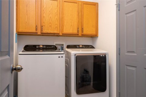 Townhouse in Orlando, Florida 3 bedrooms, 163.23 sq.m. № 2156191 - photo 17
