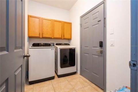 Townhouse in Orlando, Florida 3 bedrooms, 163.23 sq.m. № 2156191 - photo 16