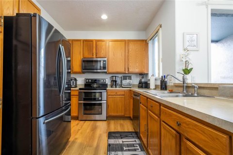 Townhouse in Orlando, Florida 3 bedrooms, 163.23 sq.m. № 2156191 - photo 12