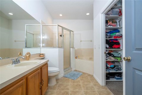 Townhouse in Orlando, Florida 3 bedrooms, 163.23 sq.m. № 2156191 - photo 22