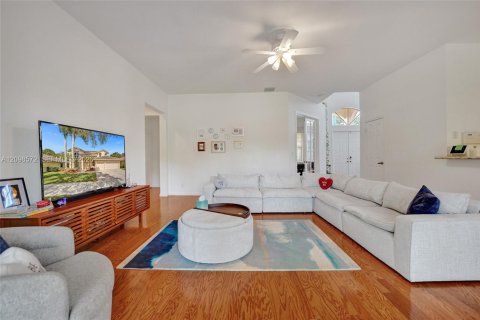 Villa ou maison à vendre à Weston, Floride: 5 chambres, 321.91 m2 № 2398154 - photo 25