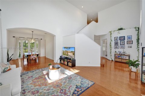 Villa ou maison à vendre à Weston, Floride: 5 chambres, 321.91 m2 № 2398154 - photo 11