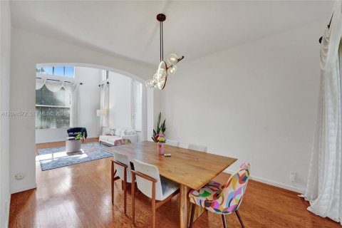 Villa ou maison à vendre à Weston, Floride: 5 chambres, 321.91 m2 № 2398154 - photo 20