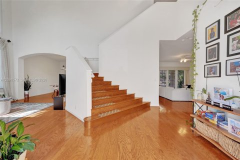 Villa ou maison à vendre à Weston, Floride: 5 chambres, 321.91 m2 № 2398154 - photo 5