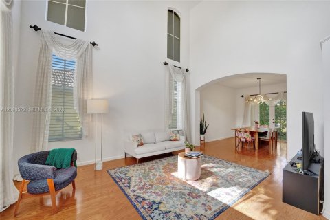 Villa ou maison à vendre à Weston, Floride: 5 chambres, 321.91 m2 № 2398154 - photo 10