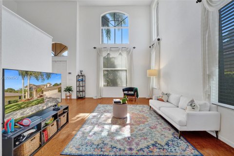 Villa ou maison à vendre à Weston, Floride: 5 chambres, 321.91 m2 № 2398154 - photo 9