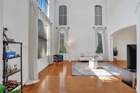 Villa ou maison à vendre à Weston, Floride: 5 chambres, 321.91 m2 № 2398154 - photo 7