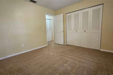 Casa en alquiler en Spring Hill, Florida, 2 dormitorios, 122.17 m2 № 1812571 - foto 19