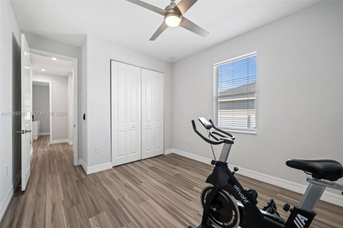 Casa en venta en Cape Coral, Florida, 3 dormitorios, 170.94 m2 № 2030626 - foto 27