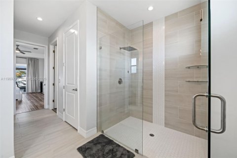 Casa en venta en Cape Coral, Florida, 3 dormitorios, 170.94 m2 № 2030626 - foto 21