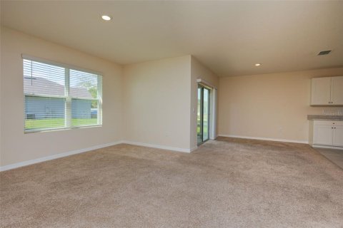 House in Kissimmee, Florida 4 bedrooms, 173.91 sq.m. № 2111898 - photo 8