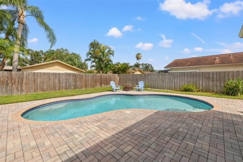 House in Seminole, Florida 3 bedrooms, 155.52 sq.m. № 1773781 - photo 3