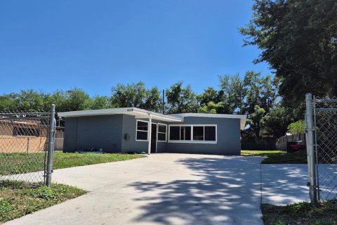 Casa en venta en Orlando, Florida, 3 dormitorios, 103.49 m2 № 1650166 - foto 1