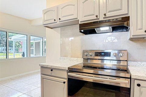 Casa en venta en Orlando, Florida, 3 dormitorios, 103.49 m2 № 1650166 - foto 12