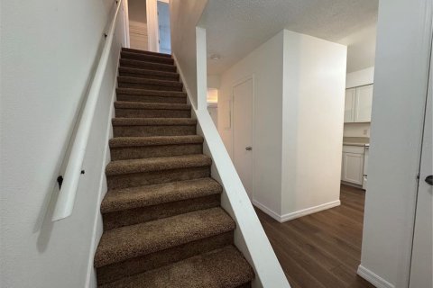 Townhouse in Casselberry, Florida 2 bedrooms, 98.1 sq.m. № 2150516 - photo 9