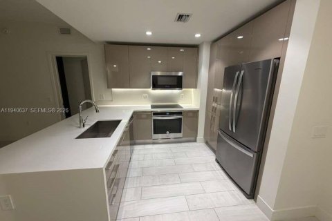 Copropriété à louer à Sunrise, Floride: 2 chambres, 85.47 m2 № 2000964 - photo 7