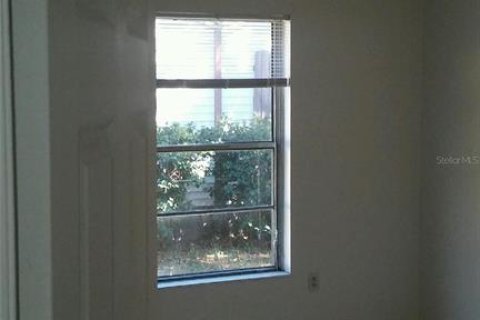 Apartamento en alquiler en Oldsmar, Florida, 2 dormitorios, 74.32 m2 № 1906445 - foto 4