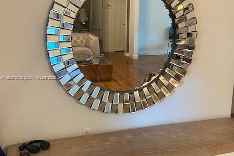 Villa ou maison à vendre à Miami, Floride: 4 chambres № 1954915 - photo 11