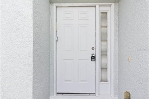 Townhouse in Kissimmee, Florida 3 bedrooms, 135.73 sq.m. № 1593414 - photo 3