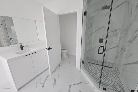 Villa ou maison à vendre à Pembroke Pines, Floride: 4 chambres, 235.97 m2 № 1955261 - photo 18