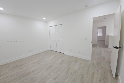 Villa ou maison à vendre à Pembroke Pines, Floride: 4 chambres, 235.97 m2 № 1955261 - photo 22