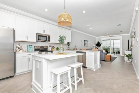 Condo in Venice, Florida, 2 bedrooms in WELLEN PARK  № 1507728 - photo 8