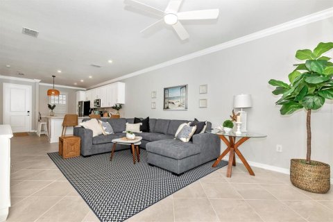 Condo in Venice, Florida, 2 bedrooms in WELLEN PARK  № 1507728 - photo 17