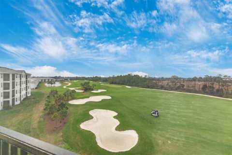 Condo in Venice, Florida, 2 bedrooms in WELLEN PARK  № 1507728 - photo 24