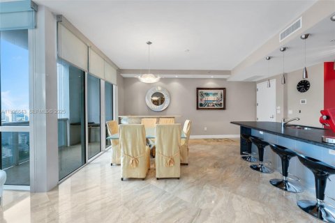 Copropriété à vendre à Sunny Isles Beach, Floride: 2 chambres, 146.51 m2 № 1986596 - photo 5