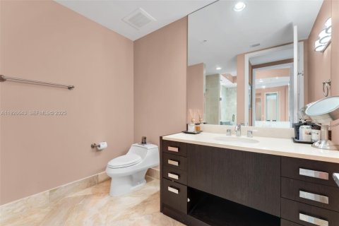 Copropriété à vendre à Sunny Isles Beach, Floride: 2 chambres, 146.51 m2 № 1986596 - photo 21