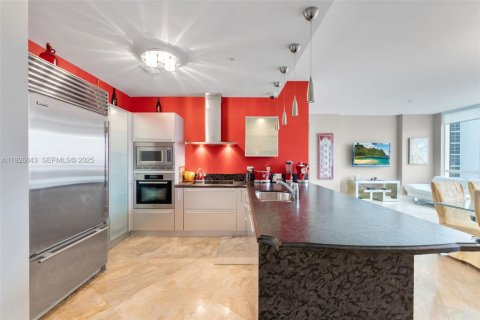 Copropriété à vendre à Sunny Isles Beach, Floride: 2 chambres, 146.51 m2 № 1986596 - photo 10