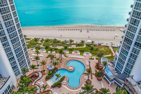 Copropriété à vendre à Sunny Isles Beach, Floride: 2 chambres, 146.51 m2 № 1986596 - photo 24