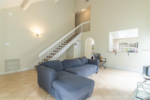 Villa ou maison à vendre à Brandon, Floride: 4 chambres, 182.92 m2 № 2396101 - photo 4
