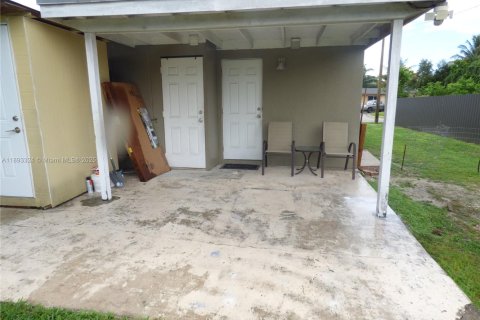 Снять в аренду квартиру в Майами, Флорида № 1945268 - фото 7