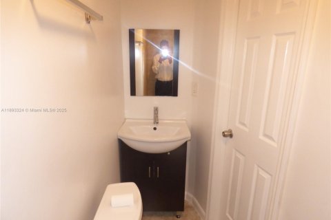 Снять в аренду квартиру в Майами, Флорида № 1945268 - фото 2