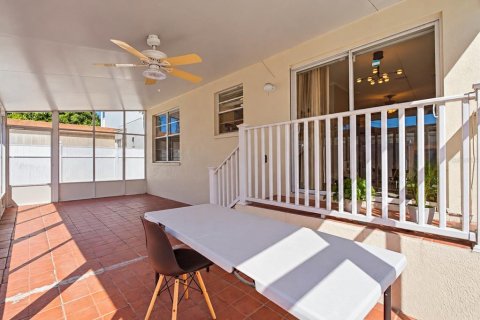 Villa ou maison à louer à Tampa, Floride: 4 chambres, 171.22 m2 № 2415194 - photo 22