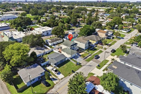 Villa ou maison à louer à Tampa, Floride: 4 chambres, 171.22 m2 № 2415194 - photo 30
