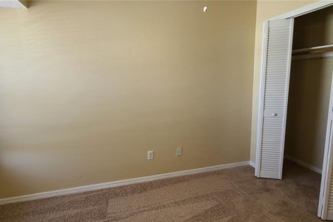 Villa ou maison à louer à Kissimmee, Floride: 4 chambres, 154.59 m2 № 2150571 - photo 27