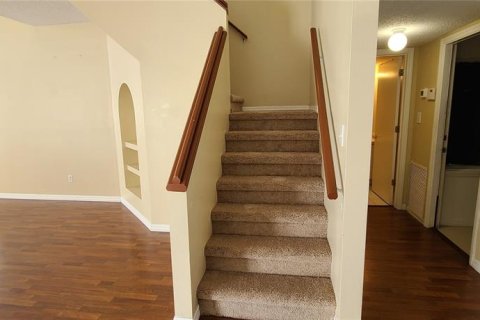 Villa ou maison à louer à Kissimmee, Floride: 4 chambres, 154.59 m2 № 2150571 - photo 5