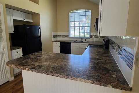 Villa ou maison à louer à Kissimmee, Floride: 4 chambres, 154.59 m2 № 2150571 - photo 8
