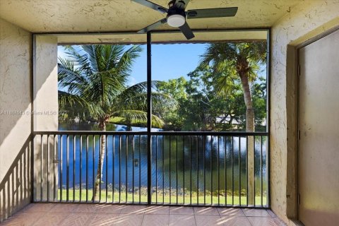 Condominio en venta en Weston, Florida, 2 dormitorios, 114.36 m2 № 1938650 - foto 30