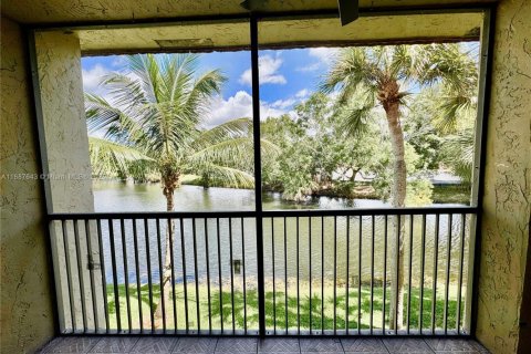 Condominio en venta en Weston, Florida, 2 dormitorios, 114.36 m2 № 1938650 - foto 29