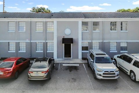 Condominio en alquiler en Orlando, Florida, 2 dormitorios, 92.16 m2 № 2150928 - foto 3