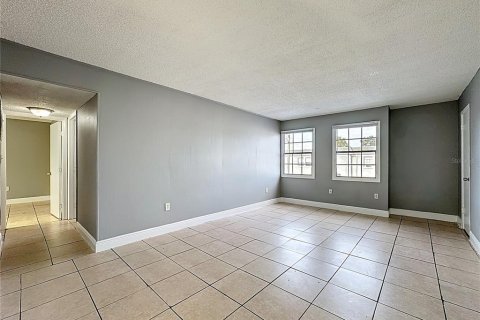 Condominio en alquiler en Orlando, Florida, 2 dormitorios, 92.16 m2 № 2150928 - foto 6
