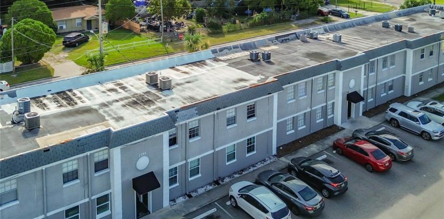 Condominio en Orlando, Florida, 2 dormitorios № 2150928