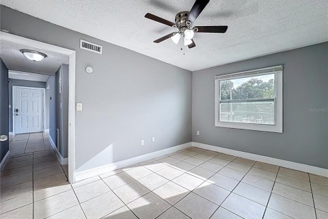 Condominio en alquiler en Orlando, Florida, 2 dormitorios, 92.16 m2 № 2150928 - foto 20