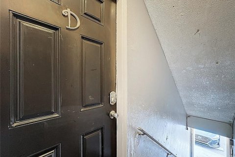 Condominio en alquiler en Orlando, Florida, 2 dormitorios, 92.16 m2 № 2150928 - foto 5