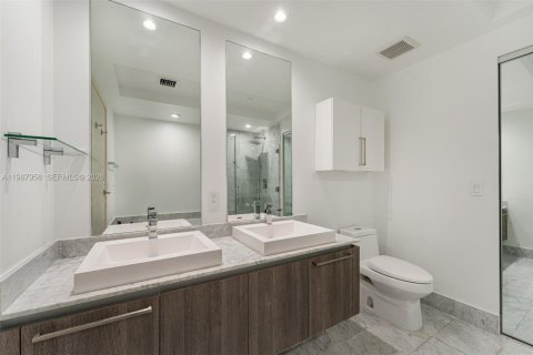 Купить кондоминиум в Майами, Флорида 3 спальни, 134.71м2, № 2050409 - фото 17