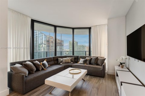 Купить кондоминиум в Майами, Флорида 3 спальни, 134.71м2, № 2050409 - фото 2